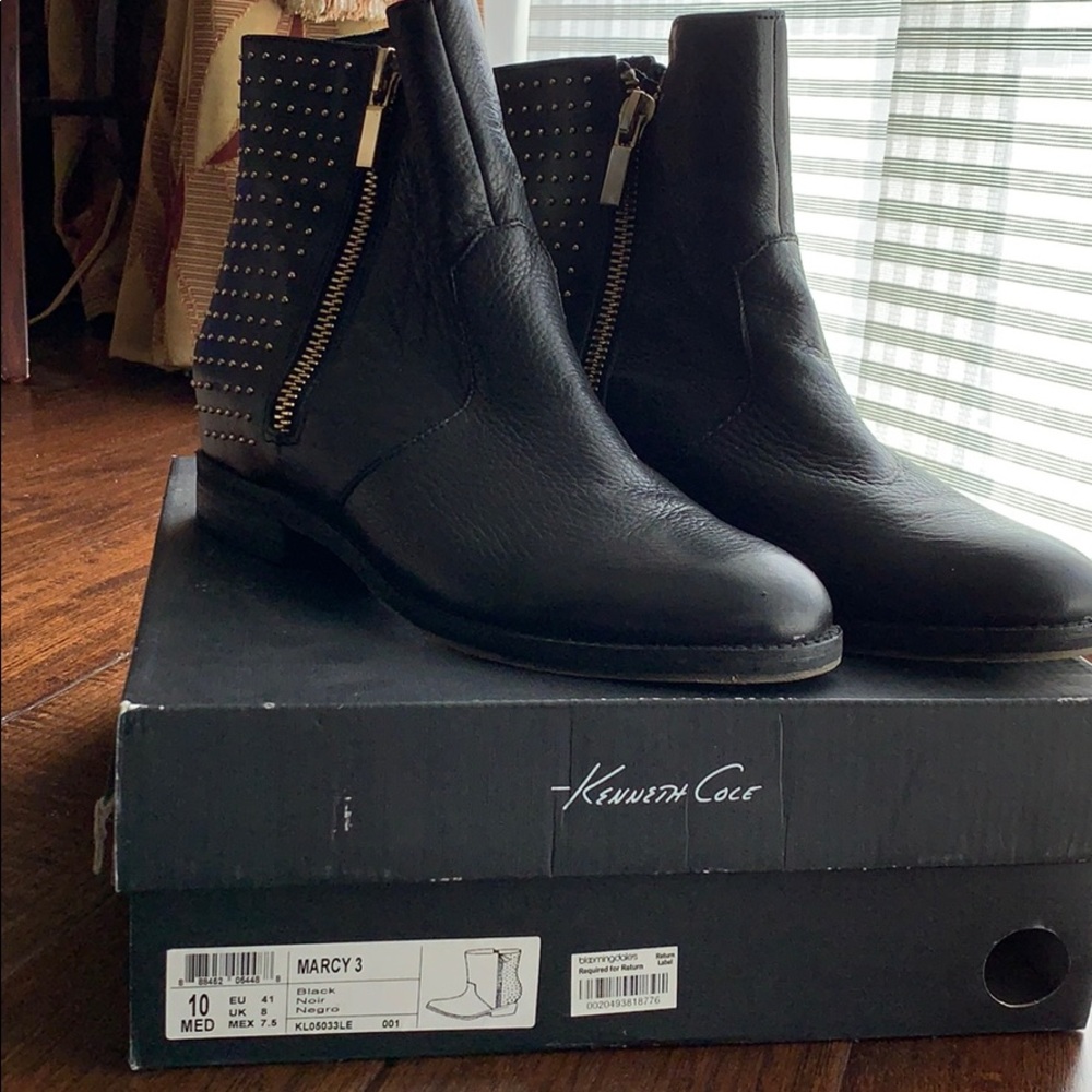 Kenneth Cole Boots